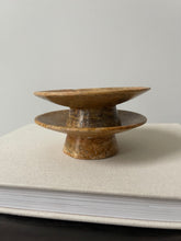 Load image into Gallery viewer, Candle Holder Plates with Stands