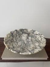 Load image into Gallery viewer, Italian Alabaster Scalloped Pedestal Bowl