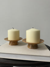 Load image into Gallery viewer, Candle Holder Plates with Stands