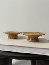 Load image into Gallery viewer, Candle Holder Plates with Stands