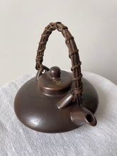 Load image into Gallery viewer, Japanese Ceramic Sake Kettle