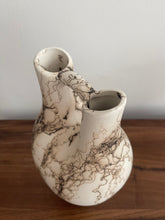 Load image into Gallery viewer, Double Spout Vase