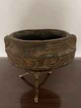 Load image into Gallery viewer, Ceramic Vase on Metal Stand