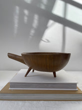 Load image into Gallery viewer, Primitive 3 Legged Bowl with Handle