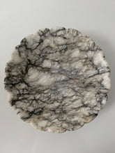 Load image into Gallery viewer, Italian Alabaster Scalloped Pedestal Bowl