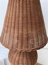 Load image into Gallery viewer, All Wicker Table Lamp