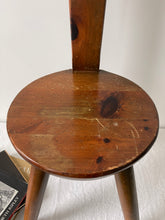 Load image into Gallery viewer, Keyhole Chair by William Fetner