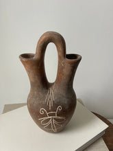 Load image into Gallery viewer, Etched Double Spout Vase